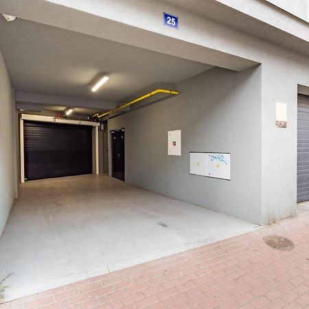Brand New Studio Apartment #31 In Brand New Building With Free Parking In The Center ปราก ภายนอก รูปภาพ