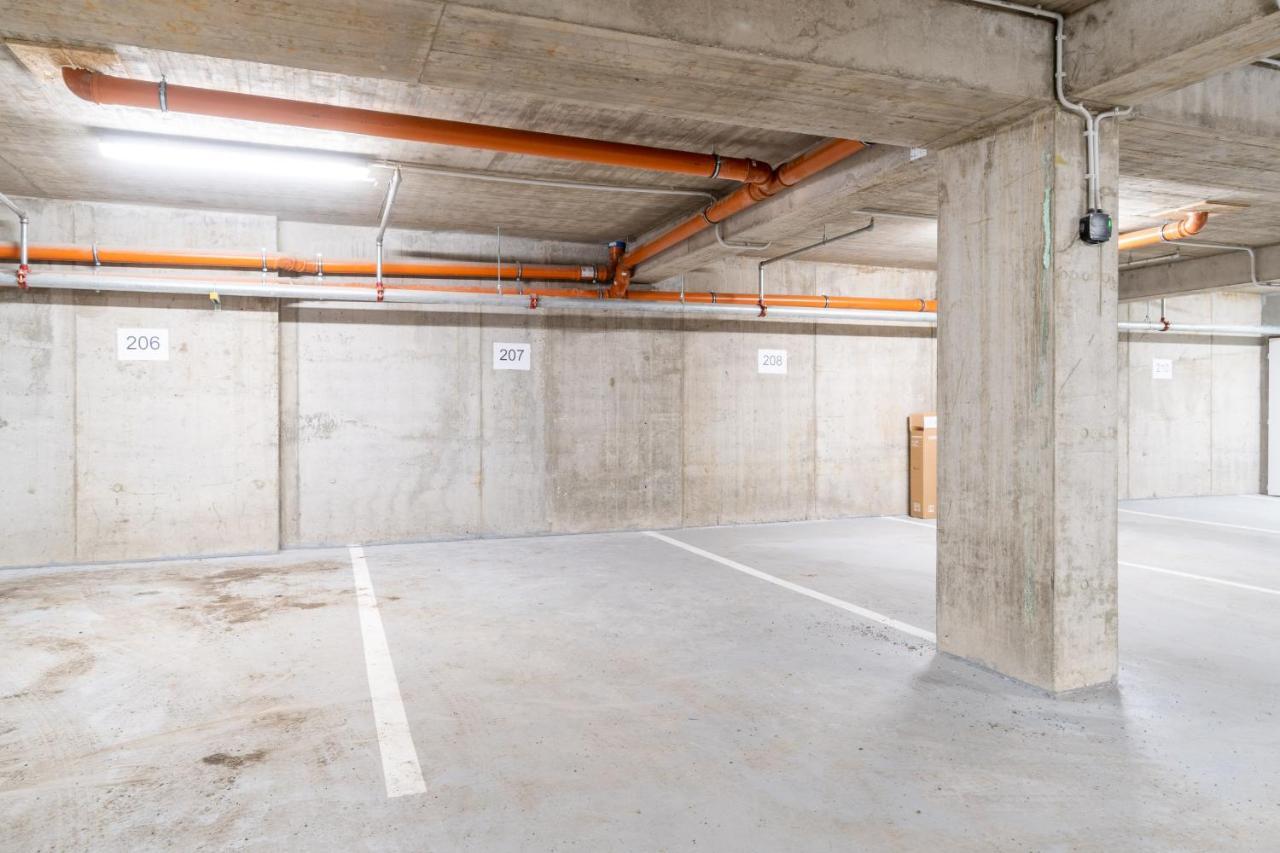 Brand New Studio Apartment #31 In Brand New Building With Free Parking In The Center ปราก ภายนอก รูปภาพ